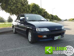Afbeelding 2/10 van Ford Escort 1.8 16v (1992)
