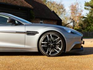 Bild 24/50 von Aston Martin Vanquish (2015)