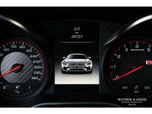 Image 27/43 of Mercedes-Benz C 63 S AMG (2015)