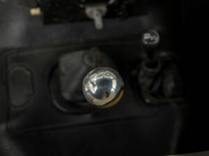 Image 21/50 of Toyota Land Cruiser BJ 43 (1977)