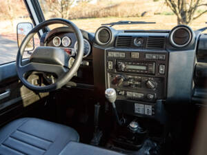 Bild 19/49 von Land Rover Defender 90 (1994)