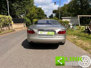 Image 8/10 de Jaguar XK8 4.0 (1998)