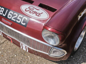 Image 34/50 of Ford Anglia (1965)