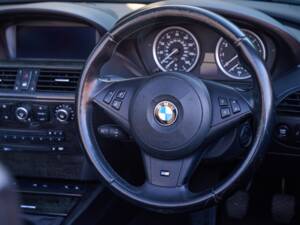 Immagine 33/50 di BMW 630i (2008)