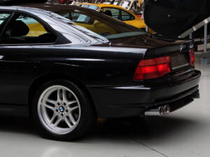 Image 5/8 de BMW 840Ci (1993)