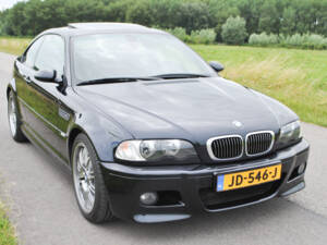 Image 21/35 of BMW M3 (2001)