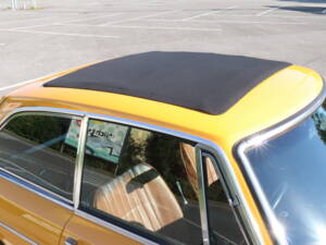 Image 11/19 of MG MGB GT (1978)