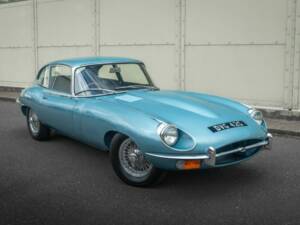 Image 1/40 de Jaguar E-Type (2+2) (1969)