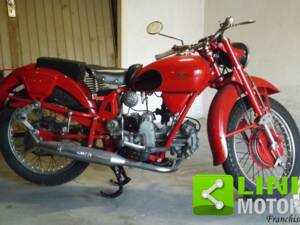 Bild 2/10 von Moto Guzzi DUMMY (1998)