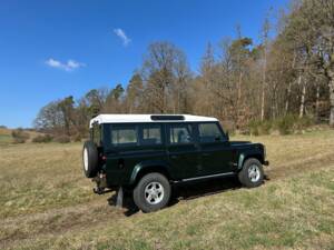 Image 36/47 de Land Rover Defender 110 Td5 (2000)