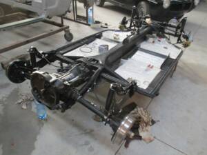 Image 48/63 of Volkswagen Karmann Ghia 1500 (1971)