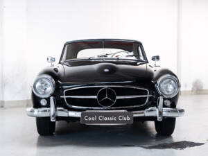 Image 2/36 of Mercedes-Benz 190 SL (1957)