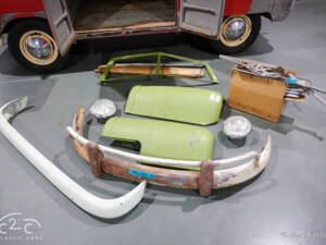 Image 53/55 of Volkswagen T1 panel van (1961)