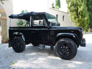 Bild 89/97 von Land Rover Defender 90 Td5 (2000)