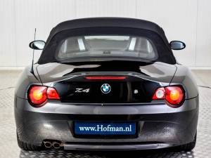 Immagine 11/50 di BMW Z4 2.5i (2004)