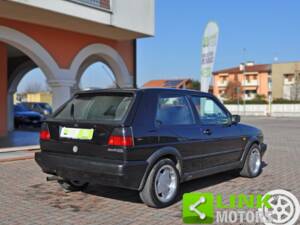 Immagine 6/10 di Volkswagen Golf Mk II GTi 1.8 (1991)