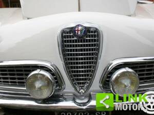 Image 6/10 of Alfa Romeo Giulietta SZ (1960)