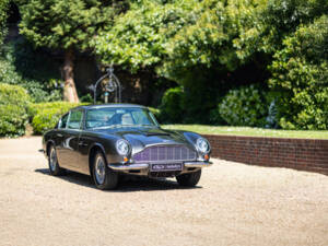 Bild 11/50 von Aston Martin DB 6 Vantage (1970)
