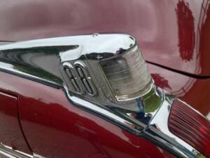 Immagine 29/37 di Oldsmobile Golden Rocket 88 Holiday Coupe (1950)