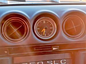 Imagen 4/19 de Mercedes-Benz 350 SLC (1972)