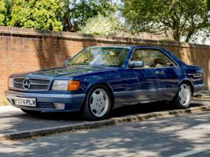 Image 1/50 of Mercedes-Benz 500 SEC (1989)