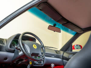 Image 47/83 of Ferrari F 355 Berlinetta (1996)