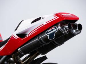 Imagen 28/50 de Ducati DUMMY (1999)