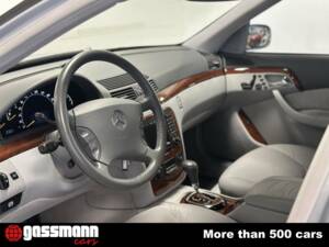 Image 11/15 of Mercedes-Benz S 500 (2001)