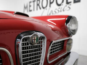 Bild 7/21 von Alfa Romeo 2000 Spider (1960)