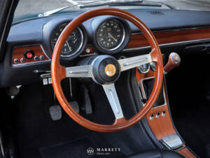 Immagine 54/85 di Alfa Romeo 1750 GT Veloce (1970)
