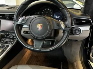 Immagine 35/50 di Porsche 911 Carrera (2014)
