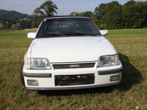 Image 2/4 de Opel Kadett 2,0i GSi (1991)