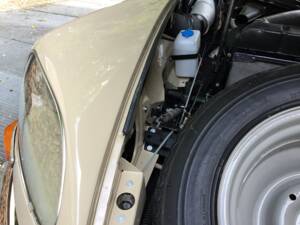 Image 48/82 de Citroën DS 20 (1974)