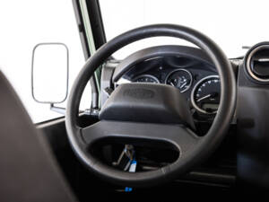 Image 9/36 of Land Rover Defender (2016)