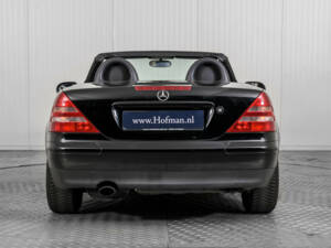 Image 10/47 de Mercedes-Benz SLK 200 (1999)