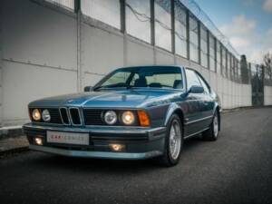 Afbeelding 7/61 van BMW 635 CSi (1989)