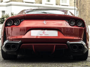 Image 4/39 of Ferrari 812 Superfast (2018)