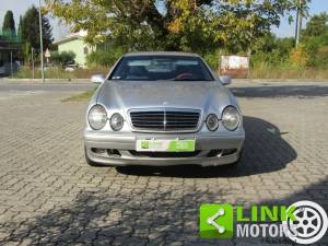 Afbeelding 1/10 van Mercedes-Benz CLK 200 (2000)