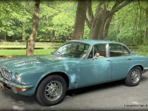 Bild 4/21 von Jaguar XJ 6 4.2 (1974)