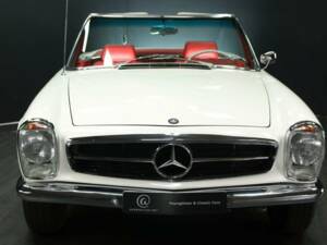 Immagine 9/30 di Mercedes-Benz 230 SL (1964)