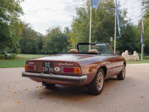 Imagen 13/34 de Alfa Romeo 2000 Spider Veloce (1980)