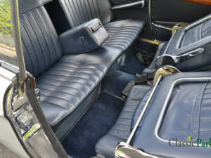 Image 23/50 of BMW 2000 CS (1970)
