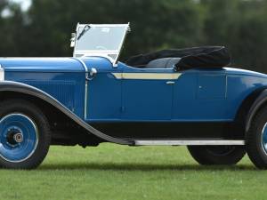 Image 20/50 of Packard 5-33 Runabout (1928)