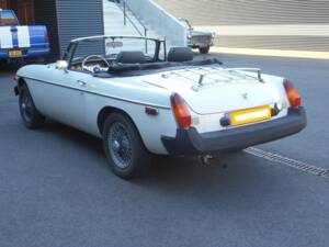Image 5/21 of MG MGB (1980)
