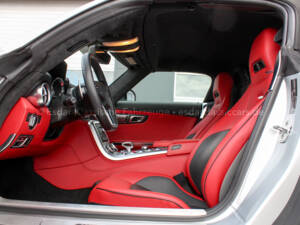 Bild 9/36 von Mercedes-Benz SLS AMG Roadster (2012)