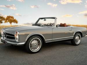 Gray Mercedes-Benz 280 SL Pagoda for sale