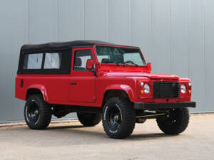 Image 13/38 of Land Rover 110 (1989)