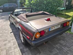 Image 2/12 of Ferrari Mondial Quattrovalvole (1985)