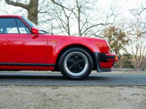 Bild 32/48 von Porsche 911 Turbo 3.3 (1987)