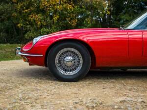 Afbeelding 34/50 van Jaguar E-Type V12 (2+2) (1971)